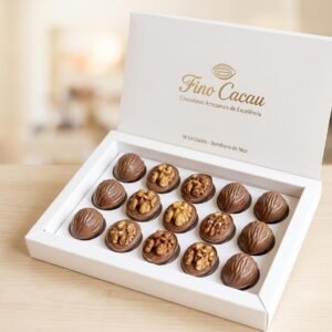 Caixa com 15 bombons de nozes